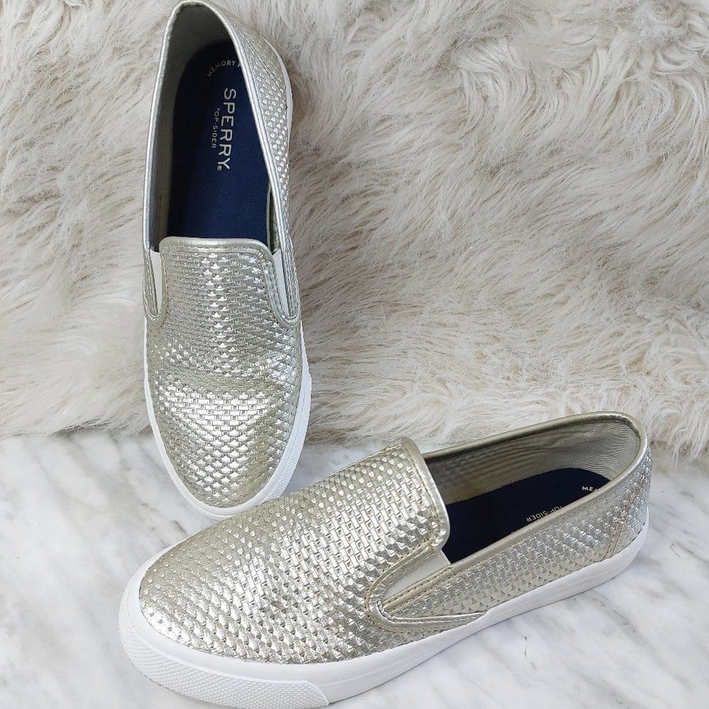 Sperry Women's Silver Seaside Metallic Platinum Slip On Sneaker US 9.5M